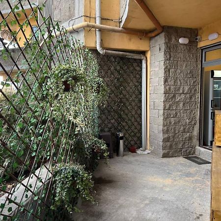 Apple Cozy Hotel Tbilisi Exterior foto
