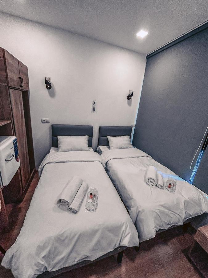 Apple Cozy Hotel Tbilisi Exterior foto