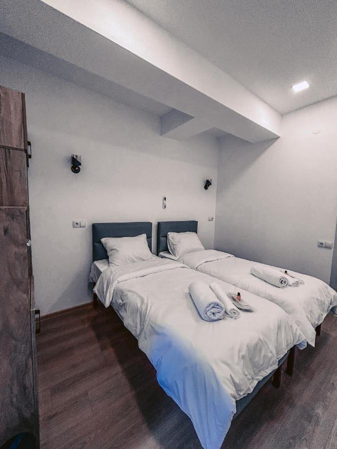 Apple Cozy Hotel Tbilisi Exterior foto